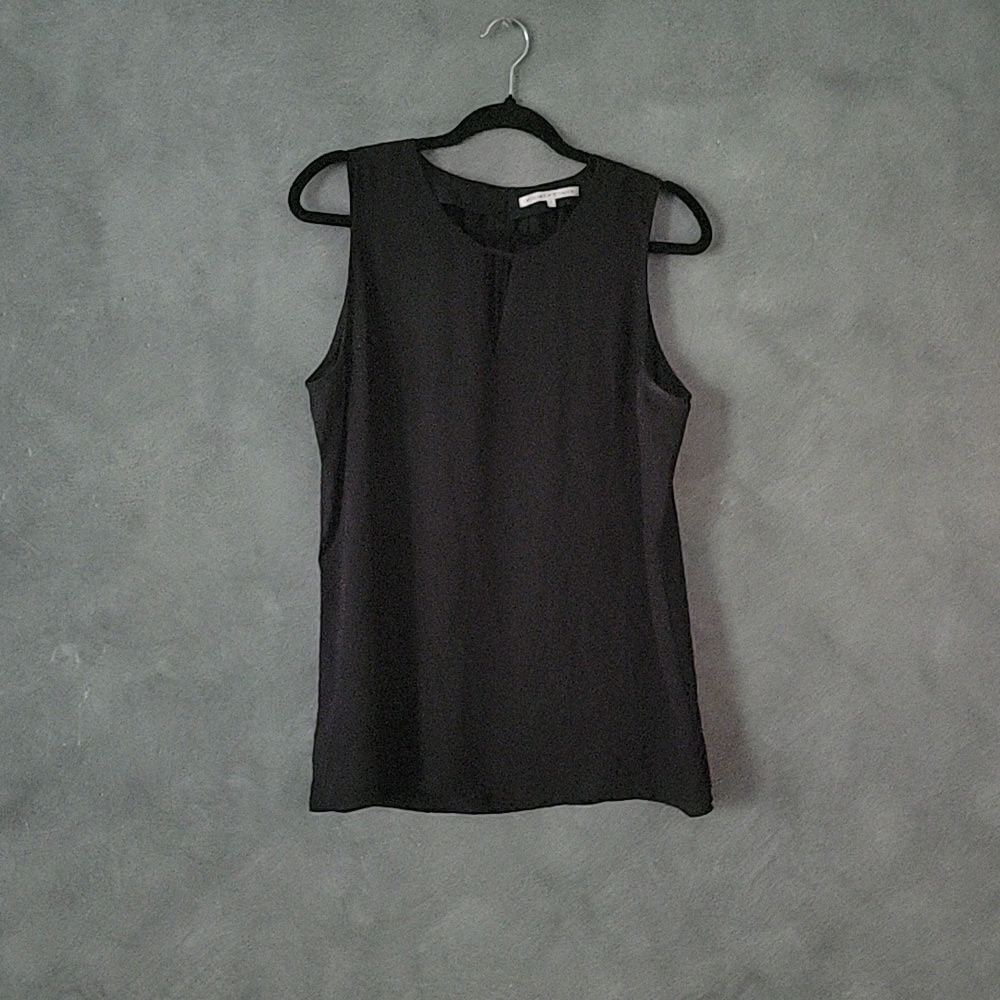 Dressy shell with v cut out
